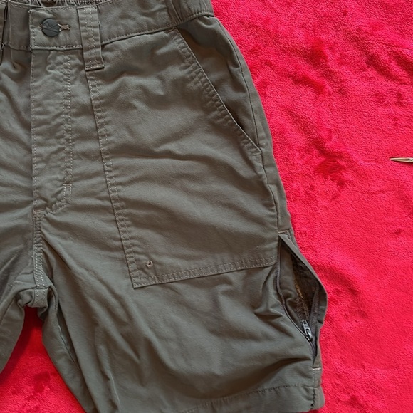 Wrangler Dark Gray Mens Shorts W/Elastic Waist Size 30 - Picture 4 of 9